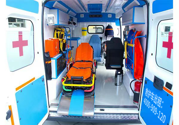 怎样采选北京救护车跨市转运护送急救中心？服务专业性不容忽视
