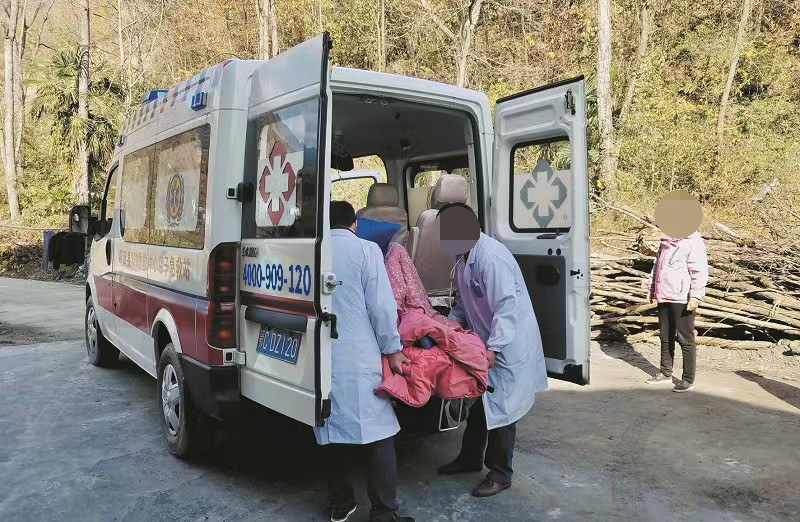 价钱大PK！北京市急救车出租长短途价钱对比攻略！